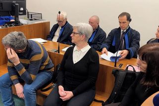 Ozvalo se rychlé zapraskání a plošina s dětmi se zřítila. Svědci u soudu v Děčíně popsali neštěstí na vyhlídce - Novinky